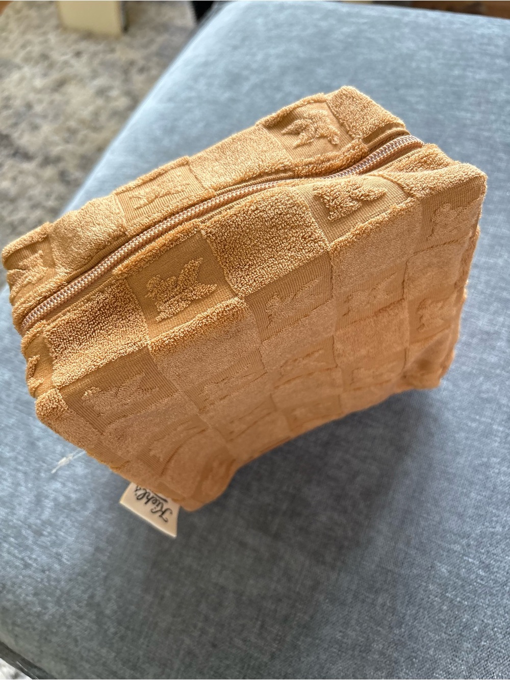 Kiehl’s Since 1851 Tan Terry Cloth Cosmetic / Toiletry Pouch